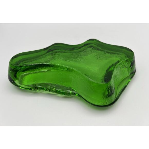 Vintage 1960's BLENKO Amoeba Freeform Art Glass Green Ashtray Trinket Dish - Picture 6 of 10
